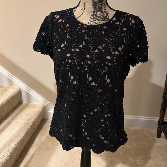 Elegant Talbots Black Lace Women's Top - Picture 1 of 6